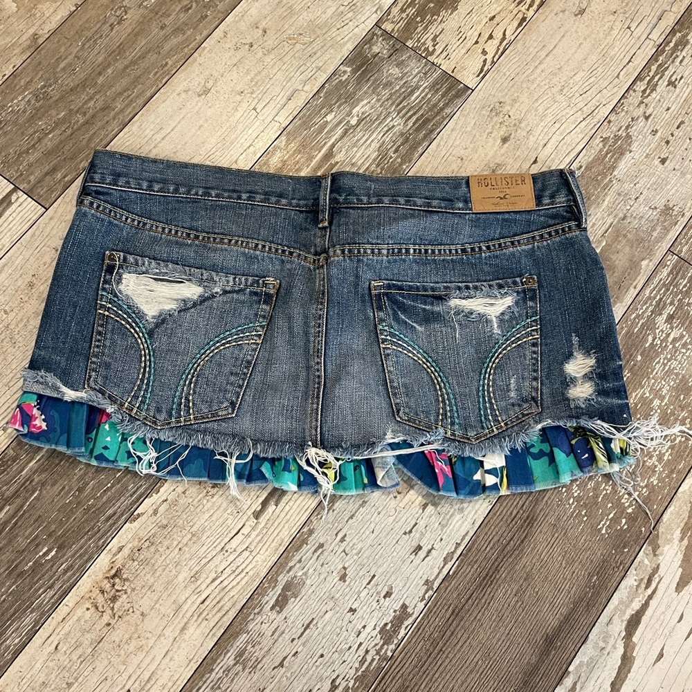 Hollister Jean Skirt size 11/30